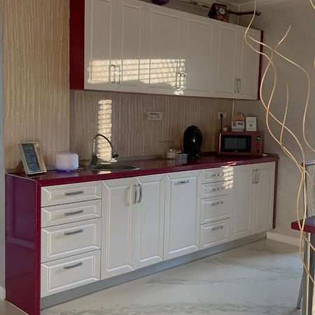 2 Bedroom Apartament, Free Parking Arad Luaran gambar