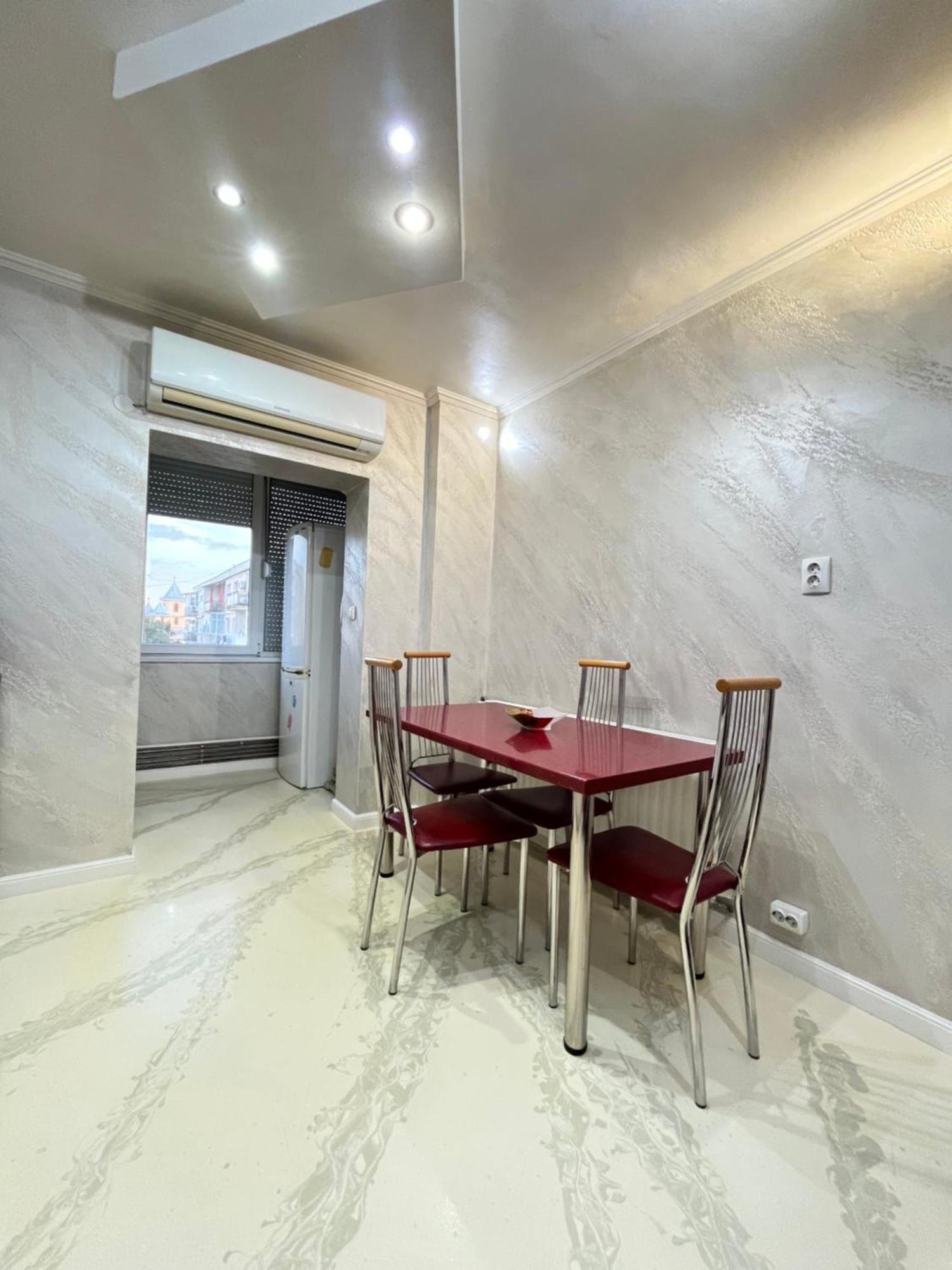 2 Bedroom Apartament, Free Parking Arad Luaran gambar